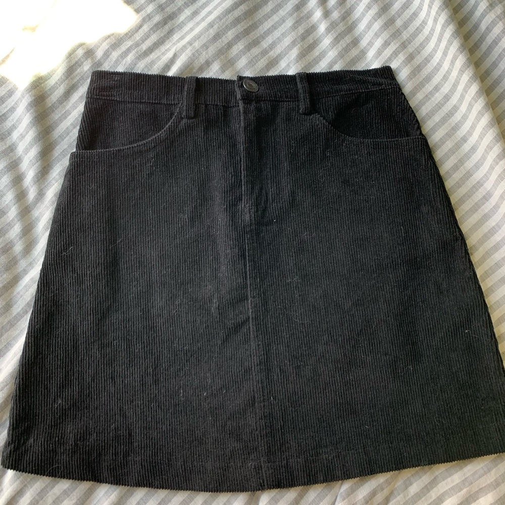 brandy melville dark blue/black skirt